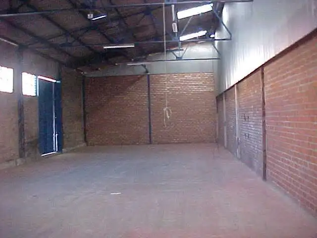 Fabrikhallen zur Miete in Valencina de la Concepción