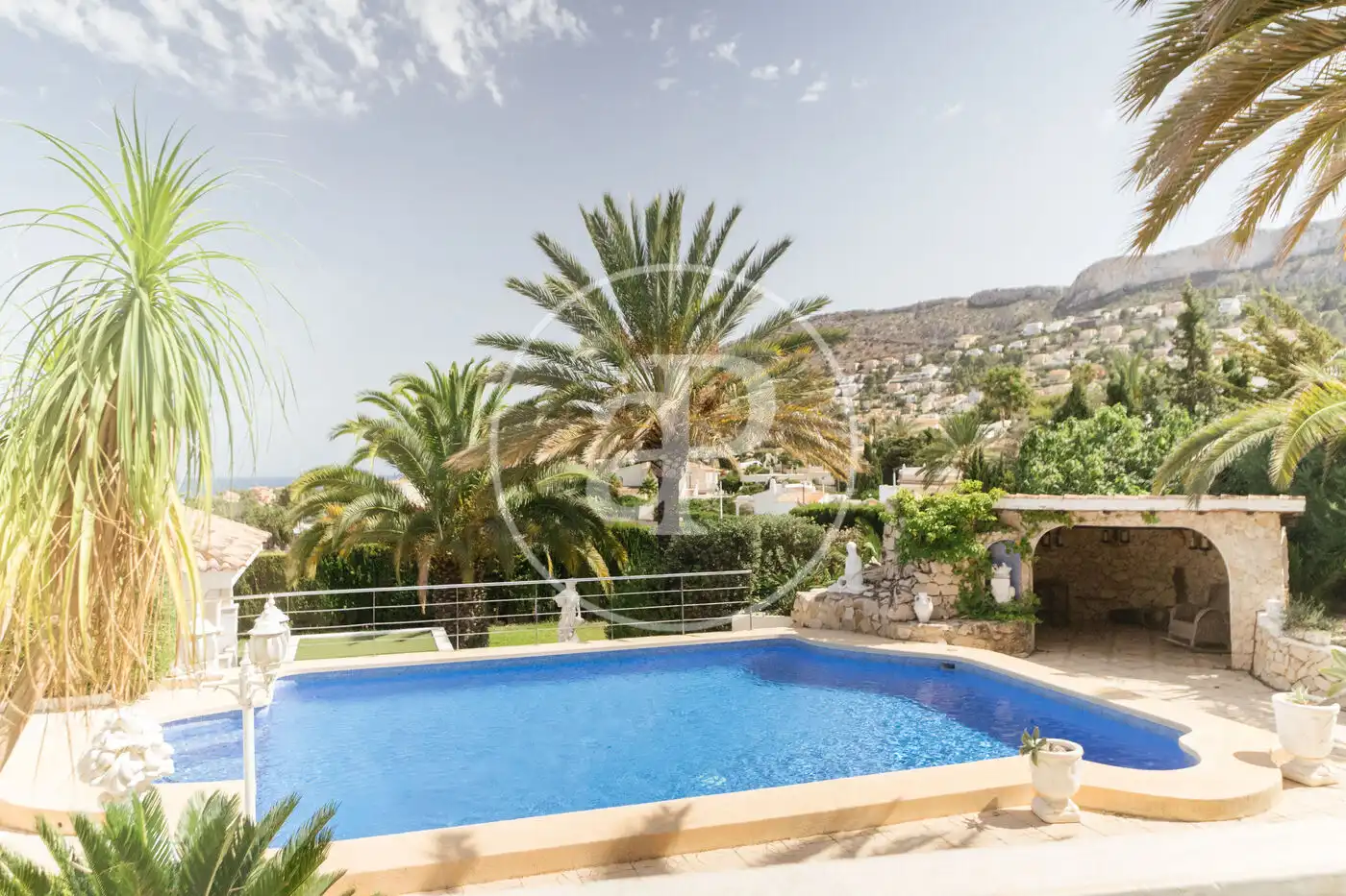 Piscina de Casa o chalet en venta en Calpe / Calp con Aire acondicionado, Calefacción y Jardín privado