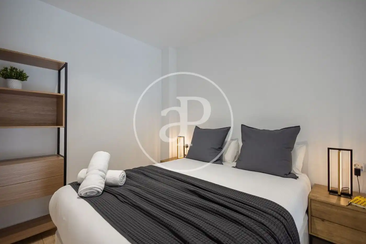 Habitación de Loft en venta en Valencia con Aire acondicionado, Calefacción y Amueblado