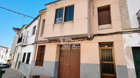Foto 2 von Einfamilien-Reihenhaus zum Verkauf in Cristo de las Batallas, Centro Ciudad, Plasencia