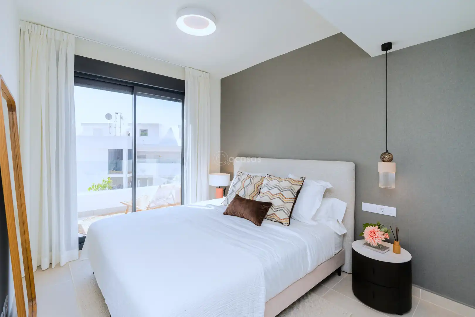 Habitación de Apartamento en venta en Benalmádena con Terraza, Horno y Lavadora