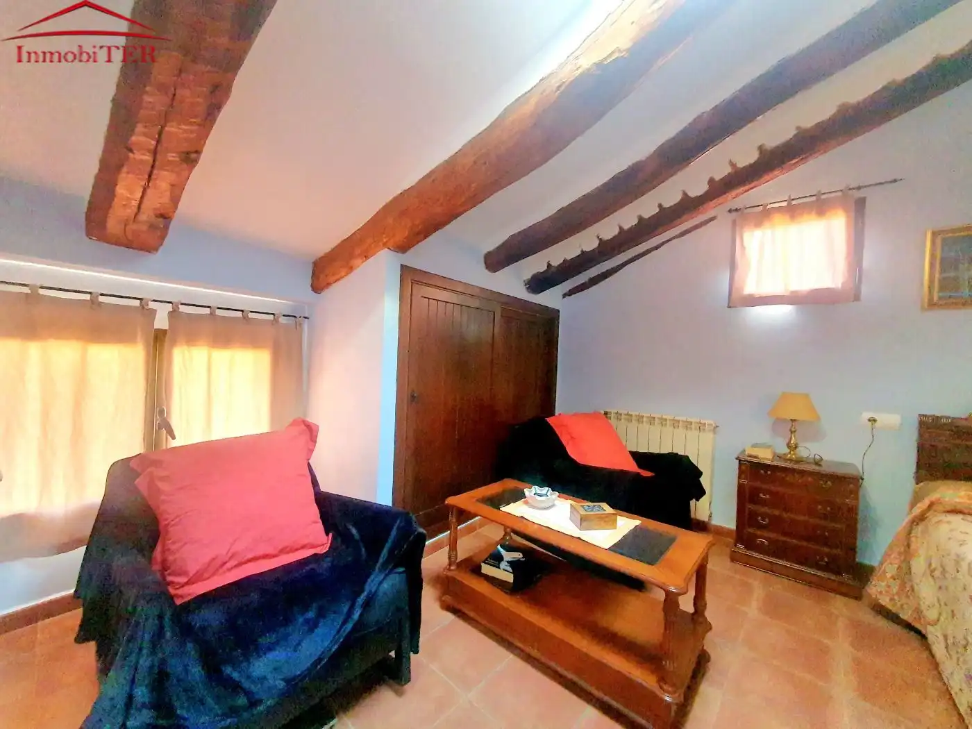 Sala de estar de Casa o chalet en venta en Alfambra con Calefacción, Terraza y Trastero