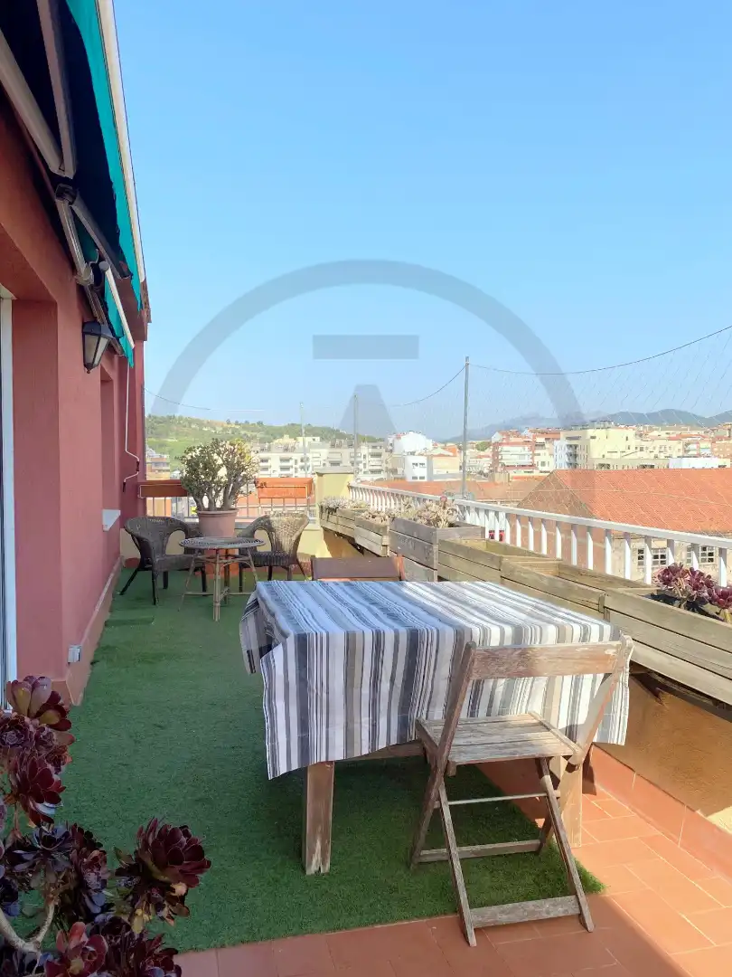 Terraza de Ático en venta en Terrassa con Calefacción, Terraza y Trastero