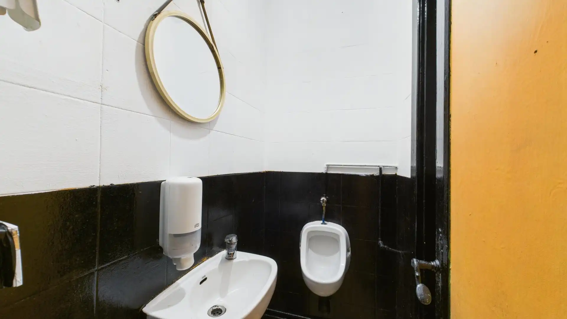 Baño de Local en traspaso en  Palma de Mallorca