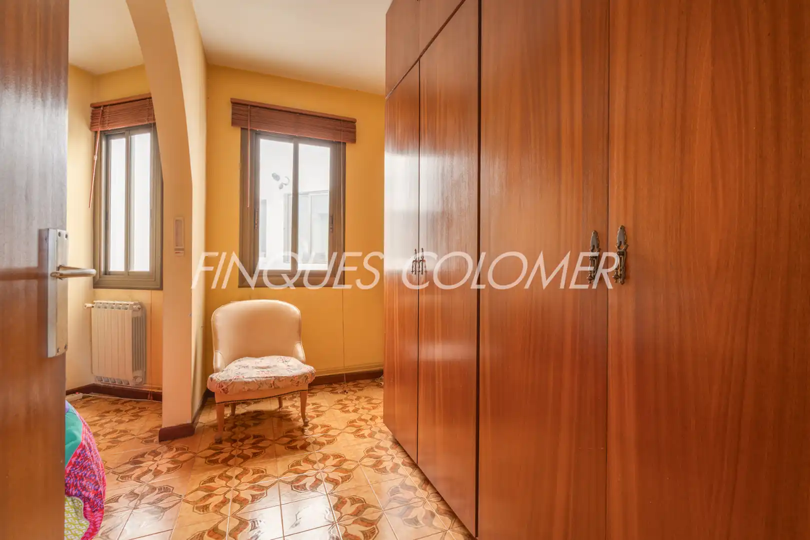 Ático en venta en Rubí con Calefacción, Terraza y Horno
