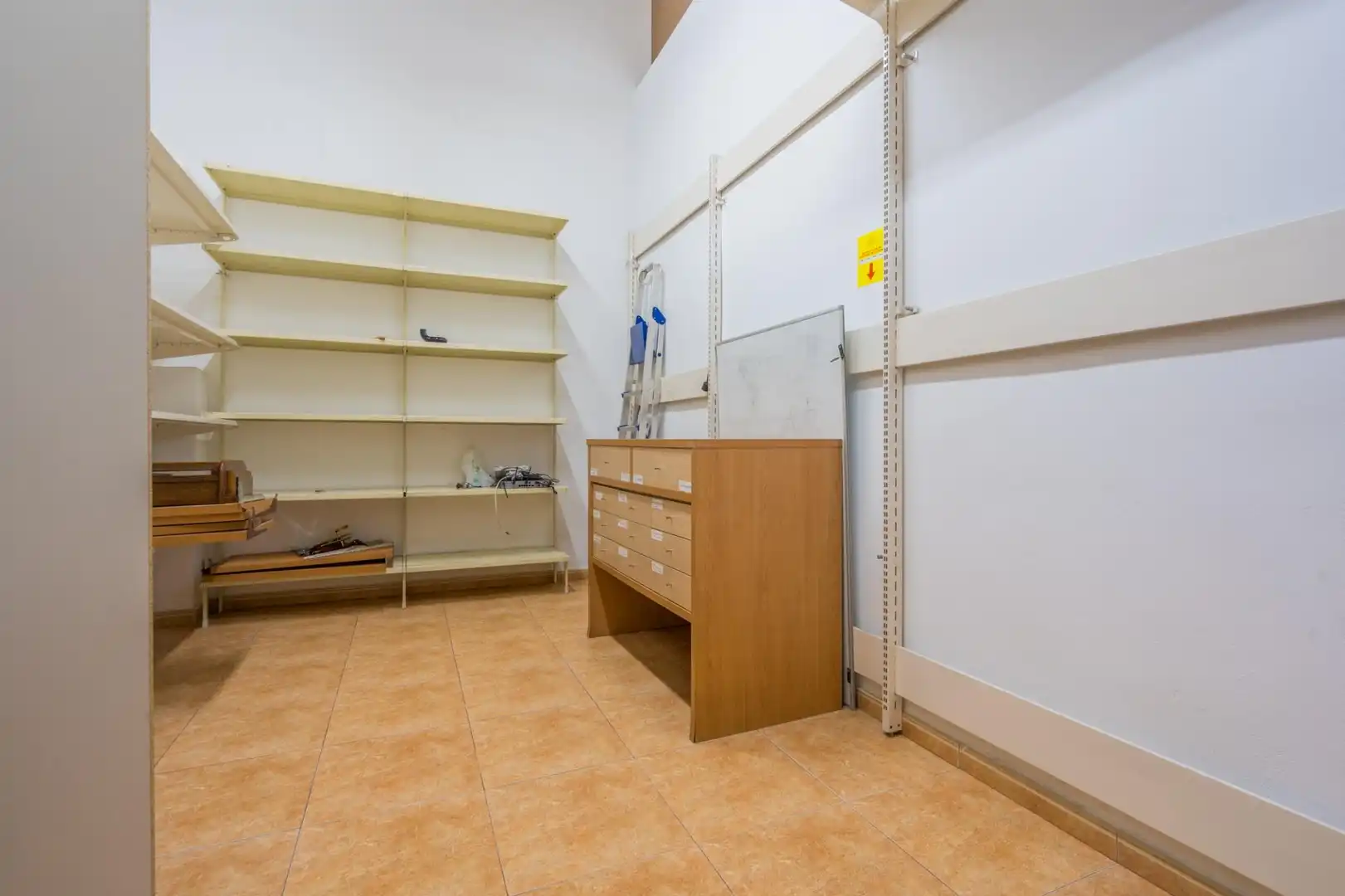 Local en venta en Valencia con Aire acondicionado