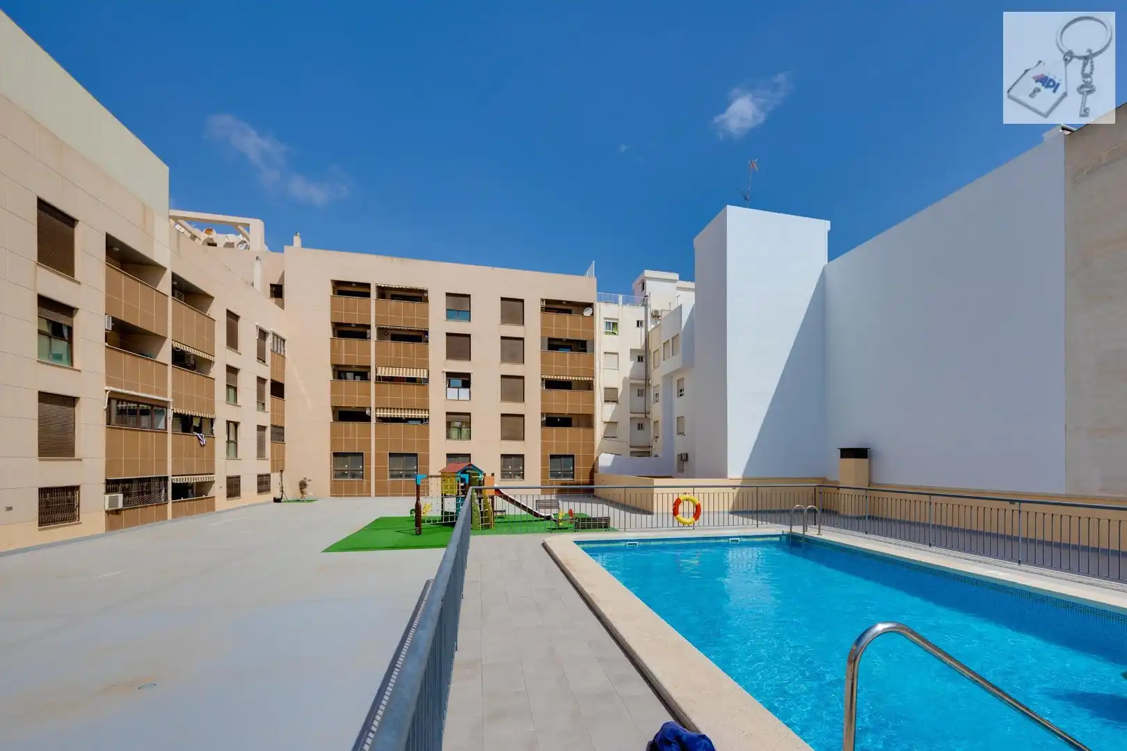Apartamento con piscina en venta en Playa del Cura
