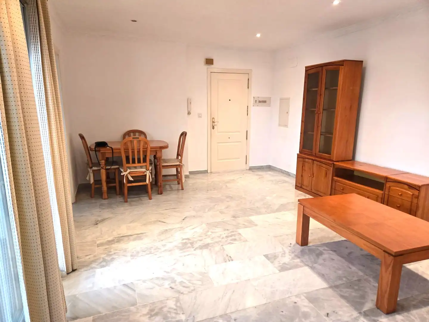 Comedor de Piso en venta en Marbella con Aire acondicionado, Jardín privado y Terraza