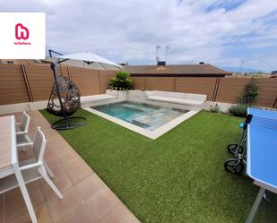Swimming pool of Single-family semi-detached for sale in La Roca del Vallès  with Air Conditioner, Heating and Private garden