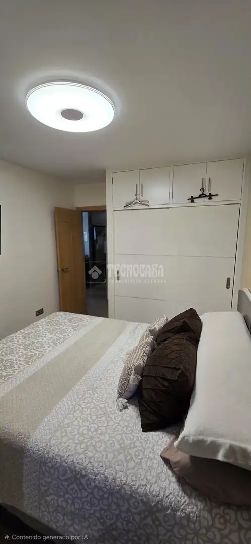 Bedroom of Flat for sale in Sevilla