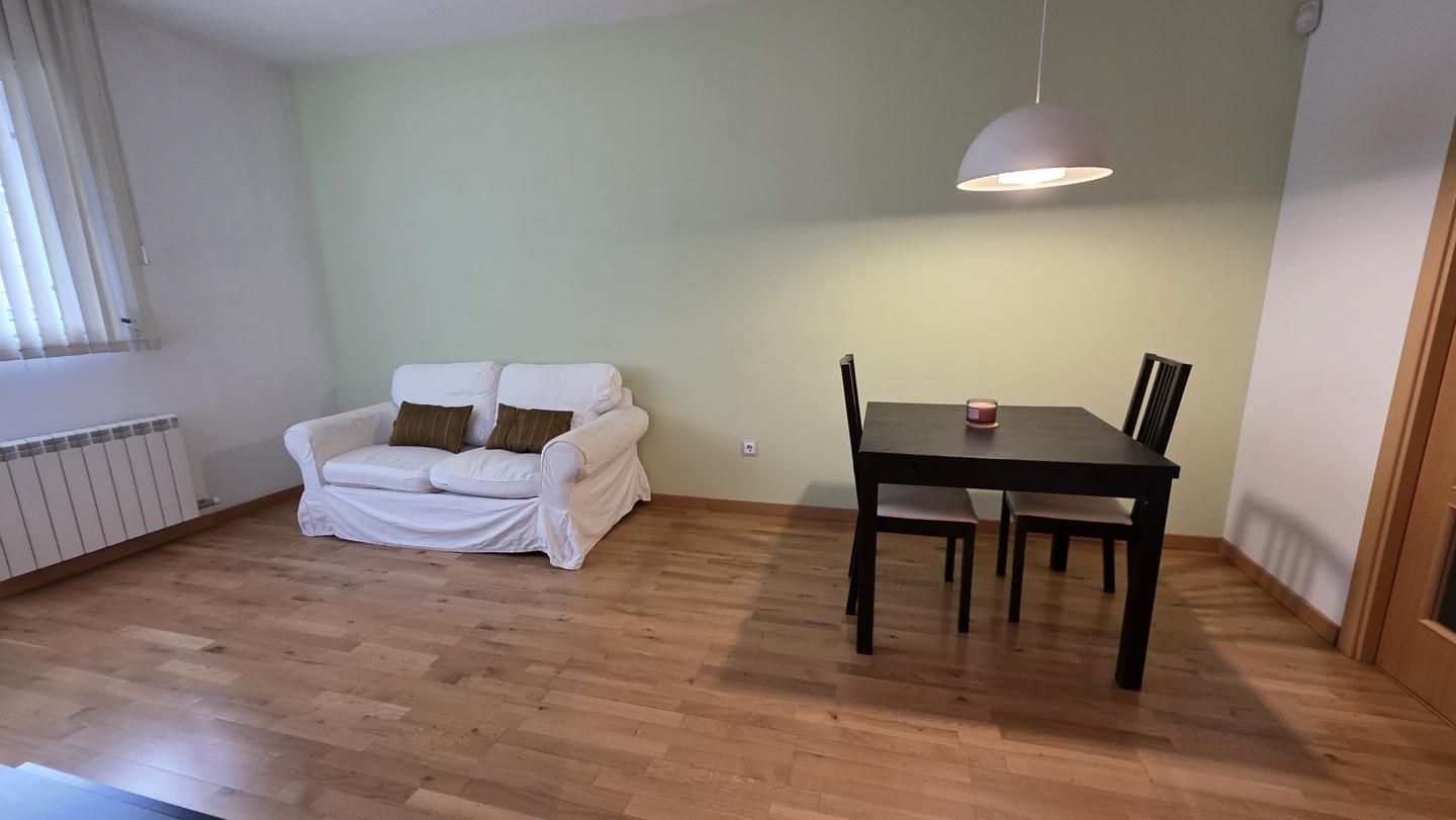 Planta baja to rent in Carrer de Ramón y Cajal, Plaça Catalunya - Escola Industrial