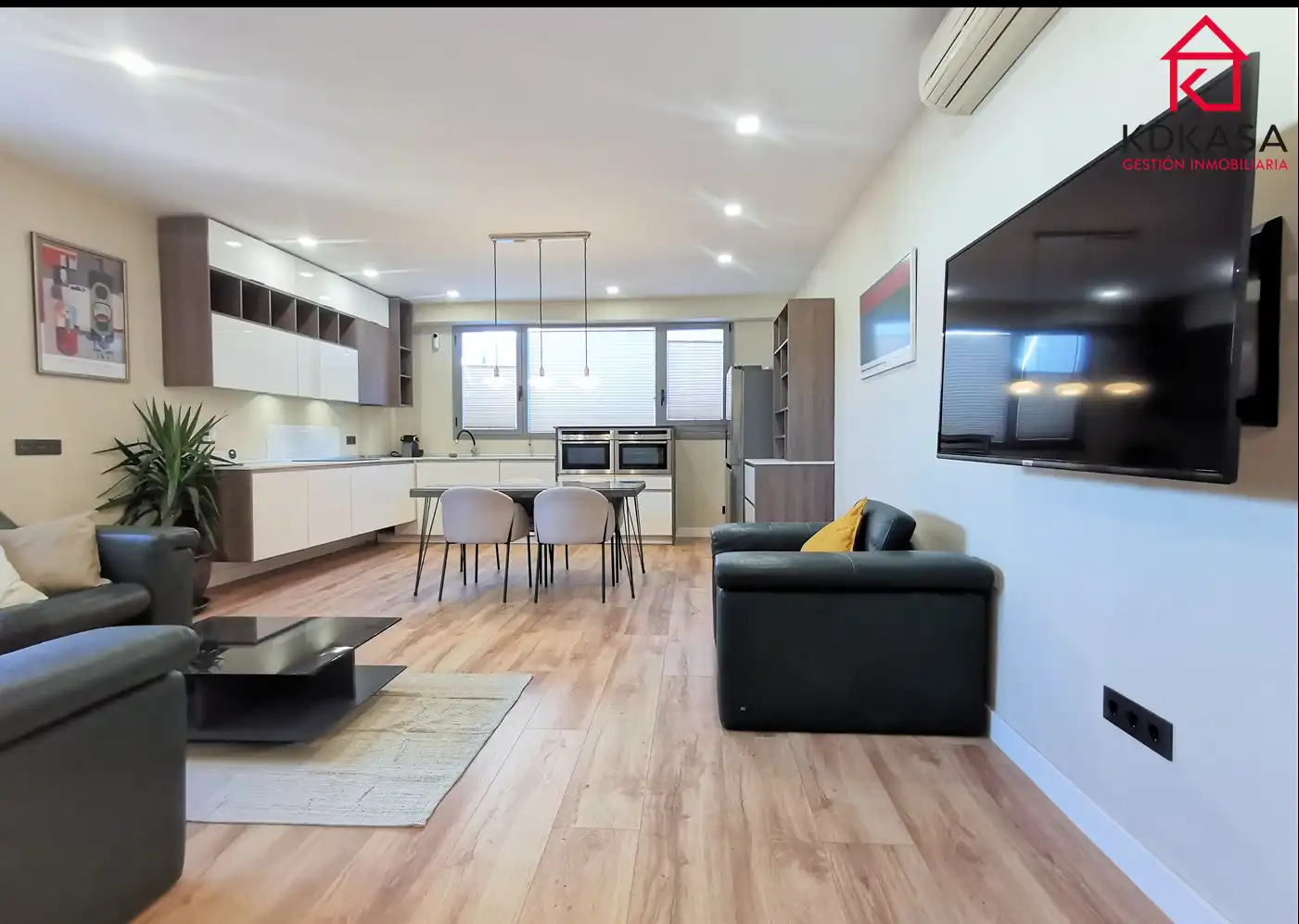 Living room of Flat for rent in Madrid  with Air Conditioner, Heating and Terrace