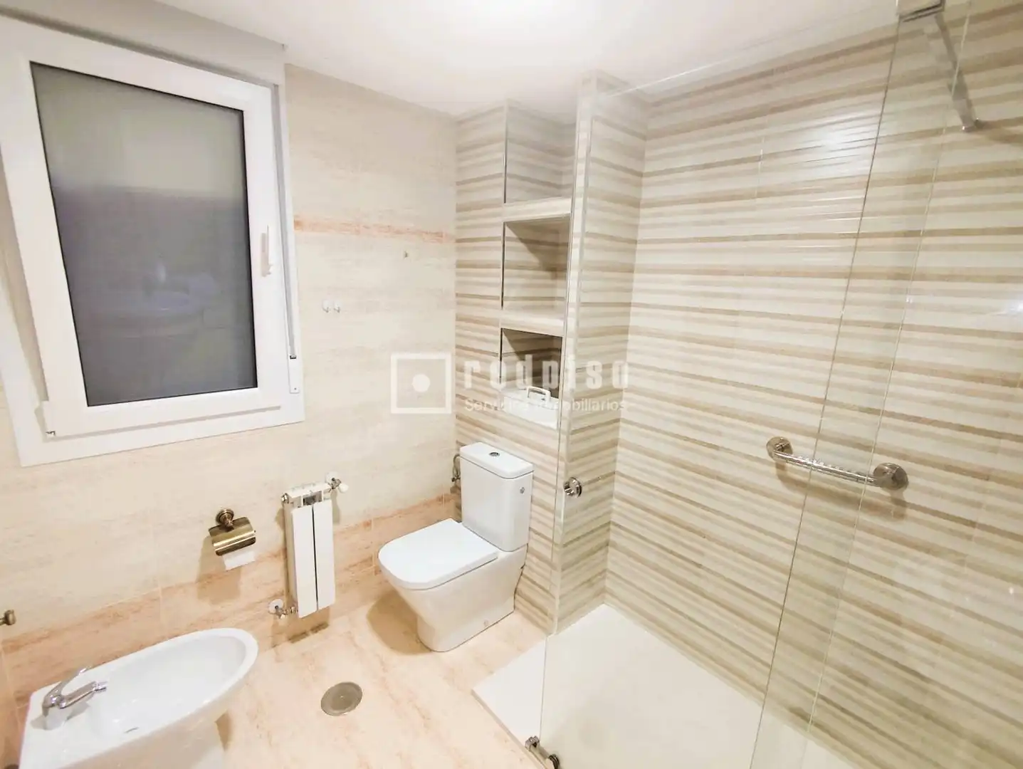 Bathroom of Houses for rent in Guadalajara  with Air Conditioner, Heating and Private garden