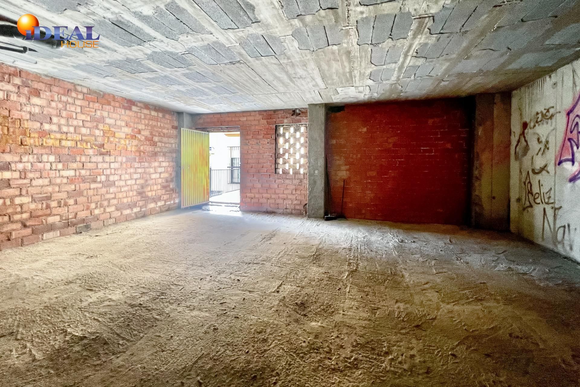 Premises for sale in Alhama de Granada