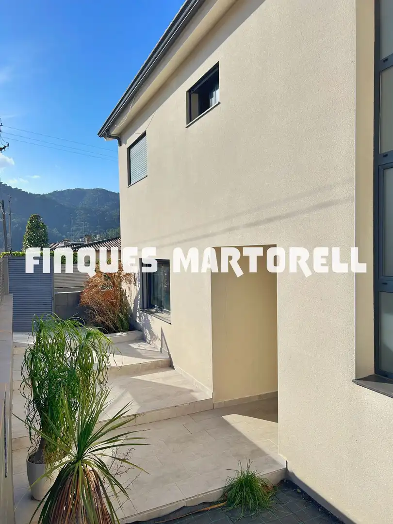 Exterior view of Houses for sale in Santa Coloma de Farners  with Air Conditioner, Heating and Private garden
