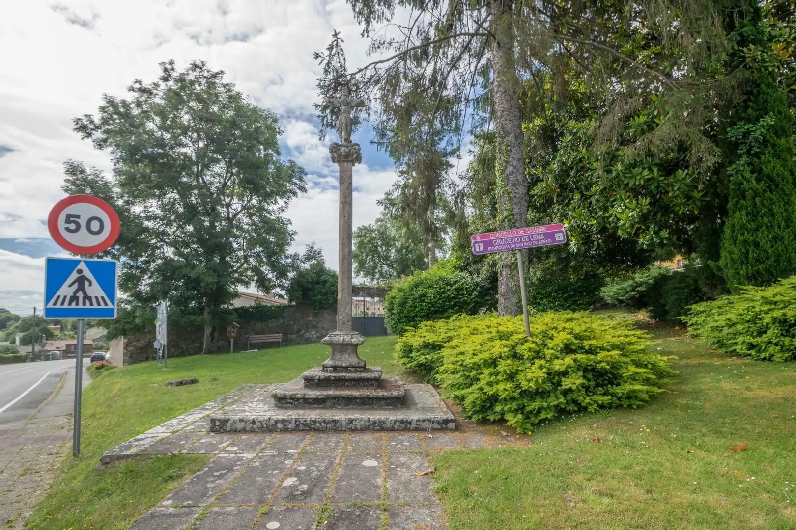 Jardí de Casa o xalet en venda en Cambre  amb Terrassa