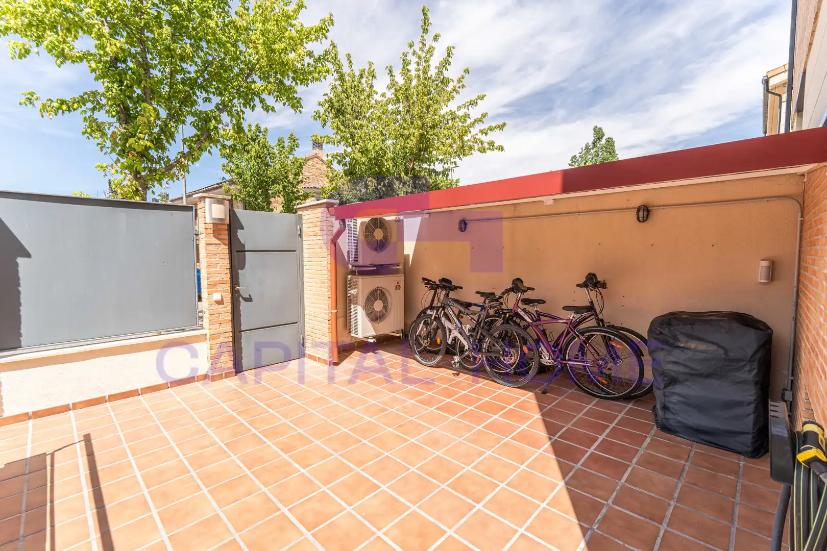 Terraza de Casa adosada en venta en Navalcarnero con Aire acondicionado, Calefacción y Jardín privado