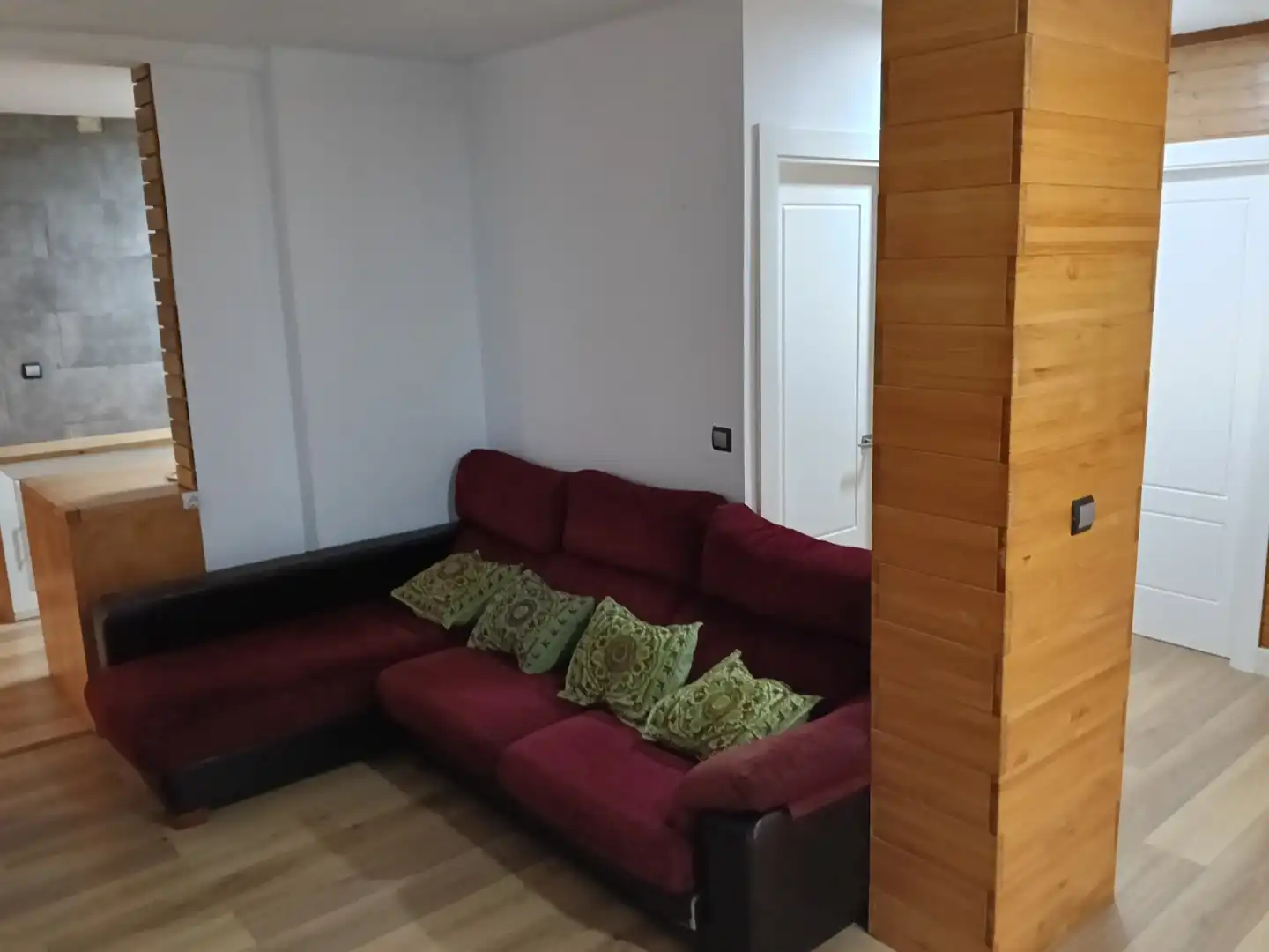 Detached homes for sale in Poleares