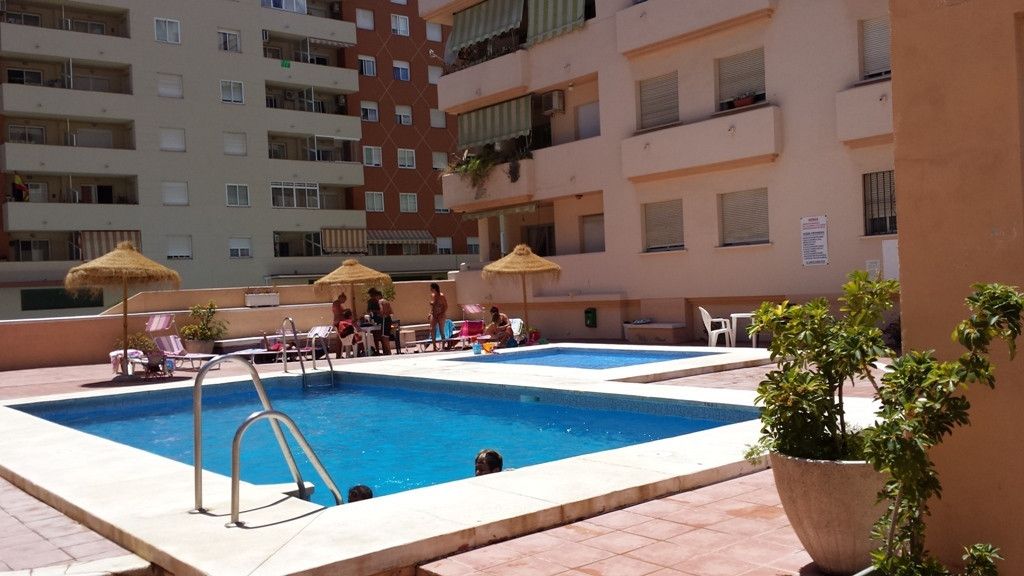 Piscina de Dúplex en venda en Fuengirola amb Aire condicionat, Calefacció i Piscina