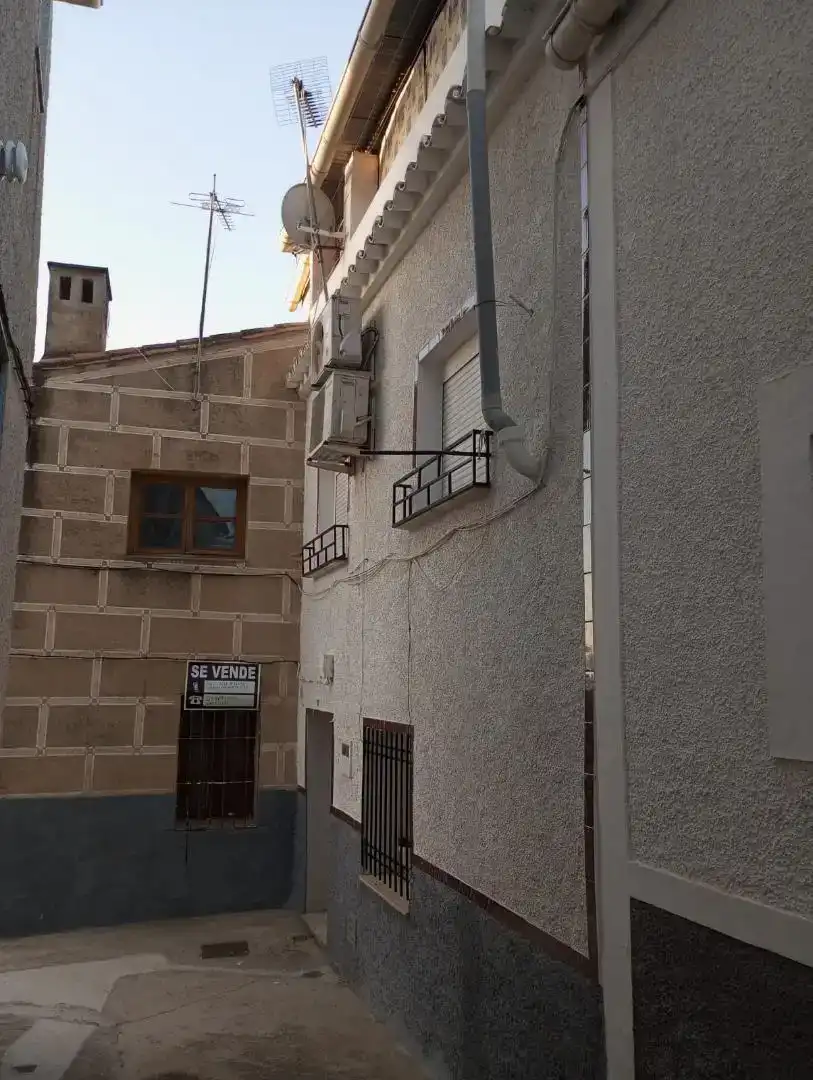 Vista exterior de Dúplex en venda en Valdefuentes amb Aire condicionat, Traster i Rentadora