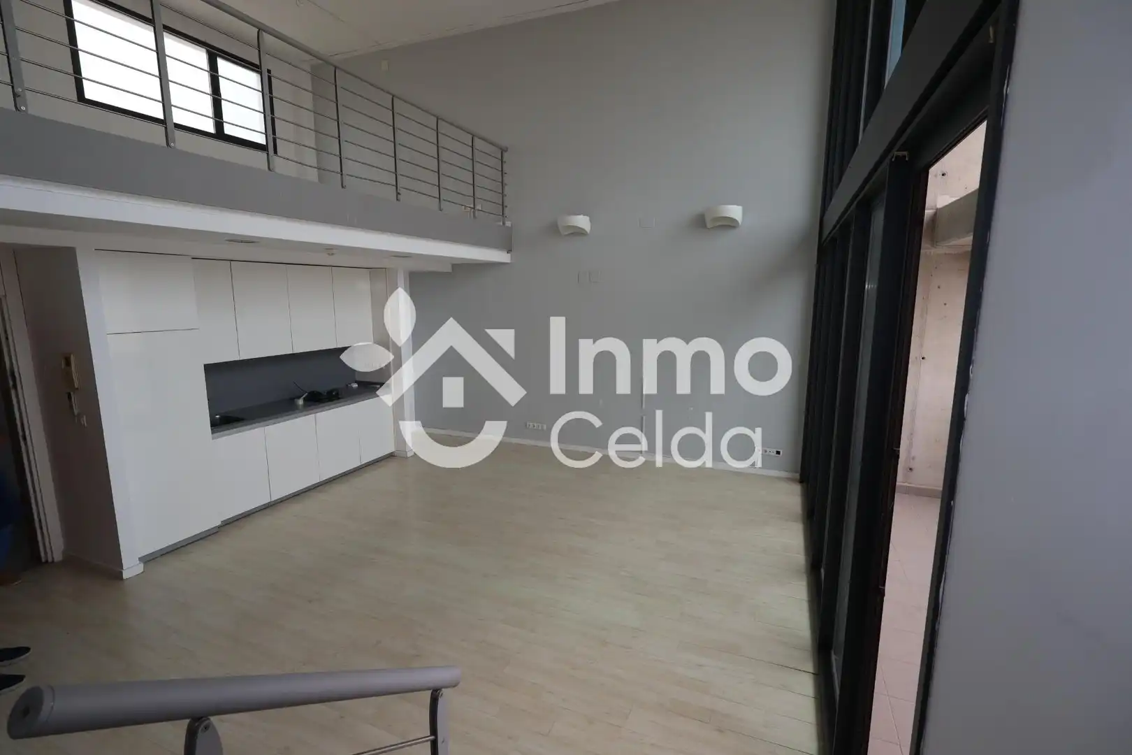 Loft mit Terrasse zur Miete in Polígono del Aeropuerto, imagen 9