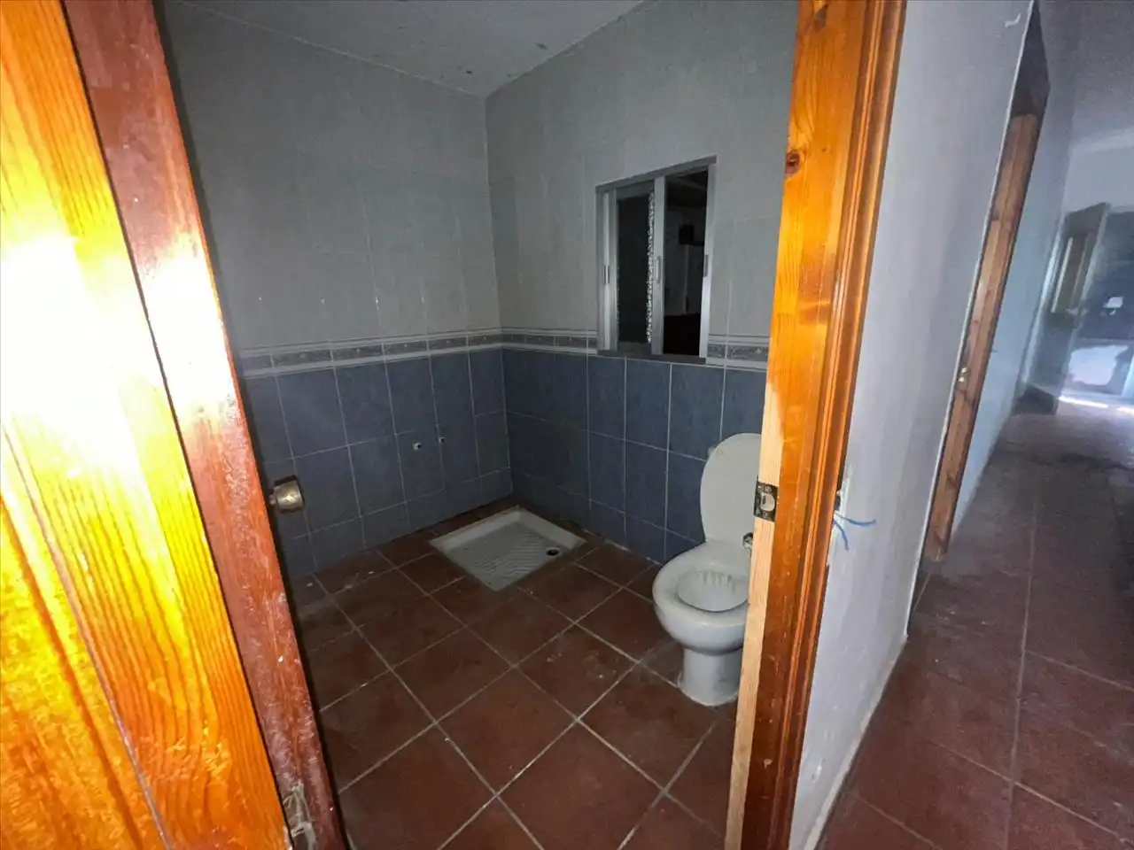 Baño de Casa adosada en venta en Los Navalmorales con Terraza