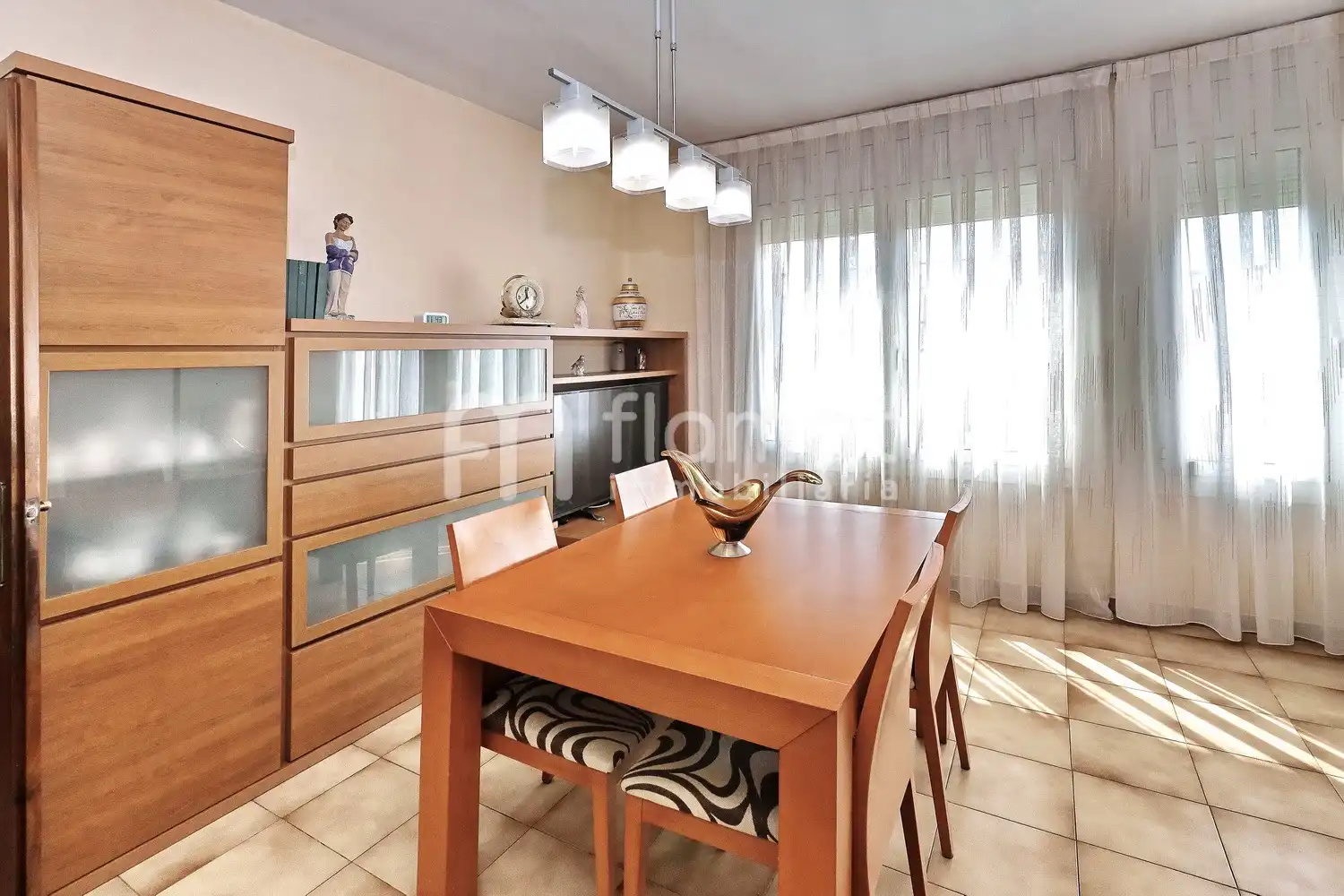 Dining room of Flat for sale in Sabadell