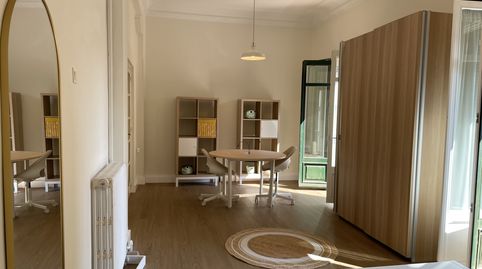 Foto 5 de Piso de alquiler en Valencia - Pz Manises, La Seu, Valencia Capital