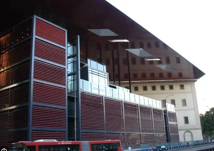 Vista exterior de Pis en venda en Madrid amb Aire condicionat, Calefacció i Moblat
