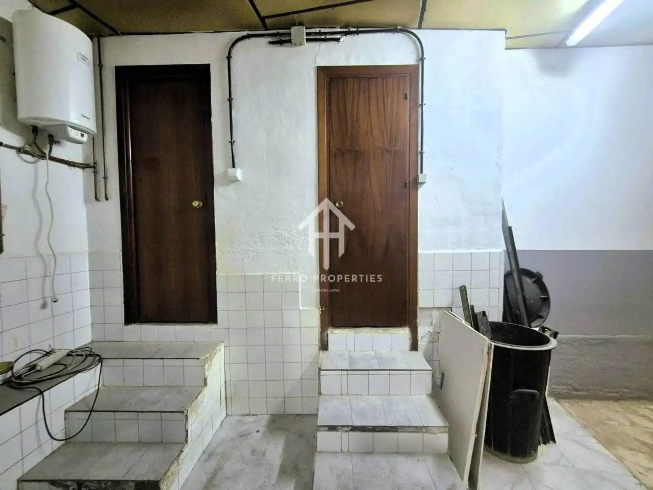 Local en venta en Loja con Aire acondicionado