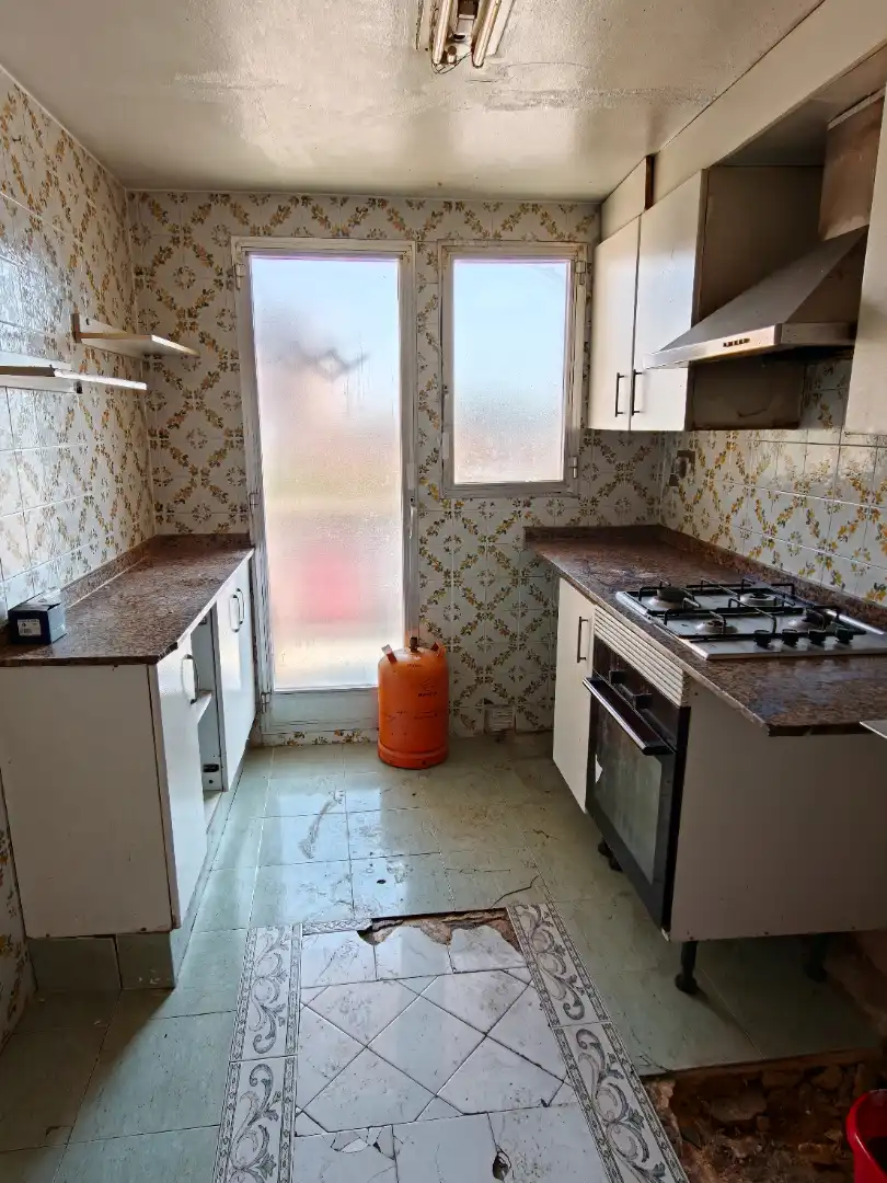 Cocina de Piso en venta en Sedaví con Balcón y Alarma