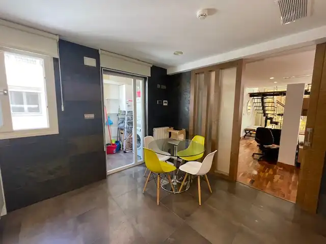 Maisonette zur Miete in Carrer Tomás López Torregrosa, Barrio del Centro