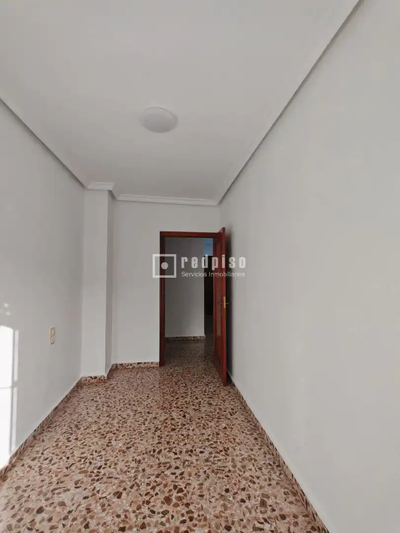 Flat for rent in Alcantarilla  with Air Conditioner and Furnished