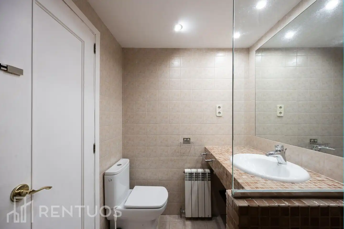 Bathroom of Flat for rent in Majadahonda  with Air Conditioner, Heating and Parquet flooring