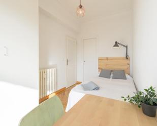 Bedroom of Apartment to share in  Madrid Capital