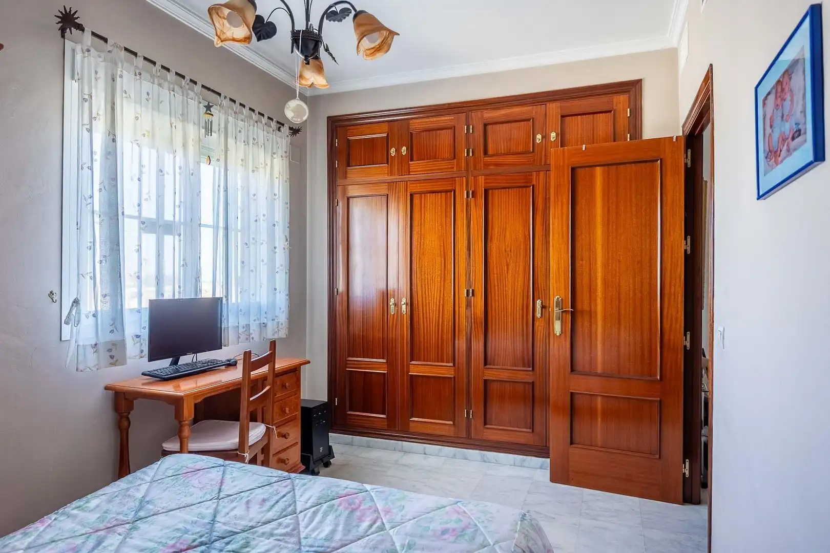 Bedroom of Detached homes for sale in Mairena del Aljarafe  with Air Conditioner, Private garden and Terrace