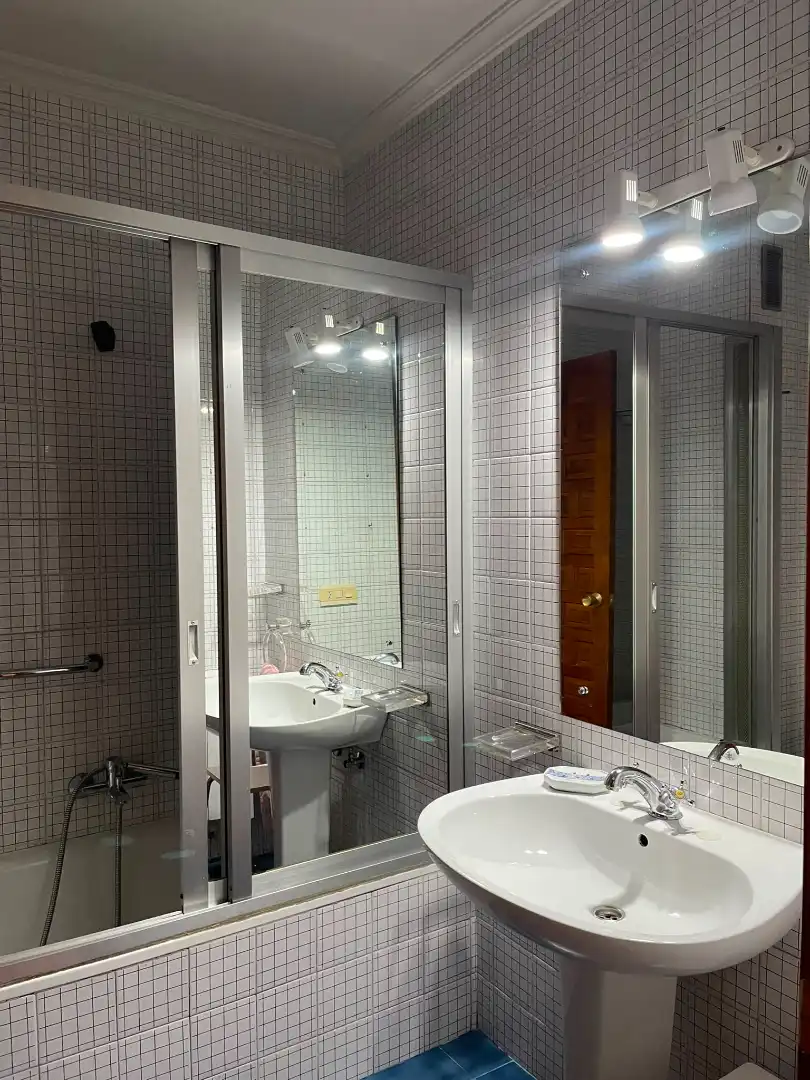 Baño de Piso en venta en Plasencia con Calefacción y Balcón