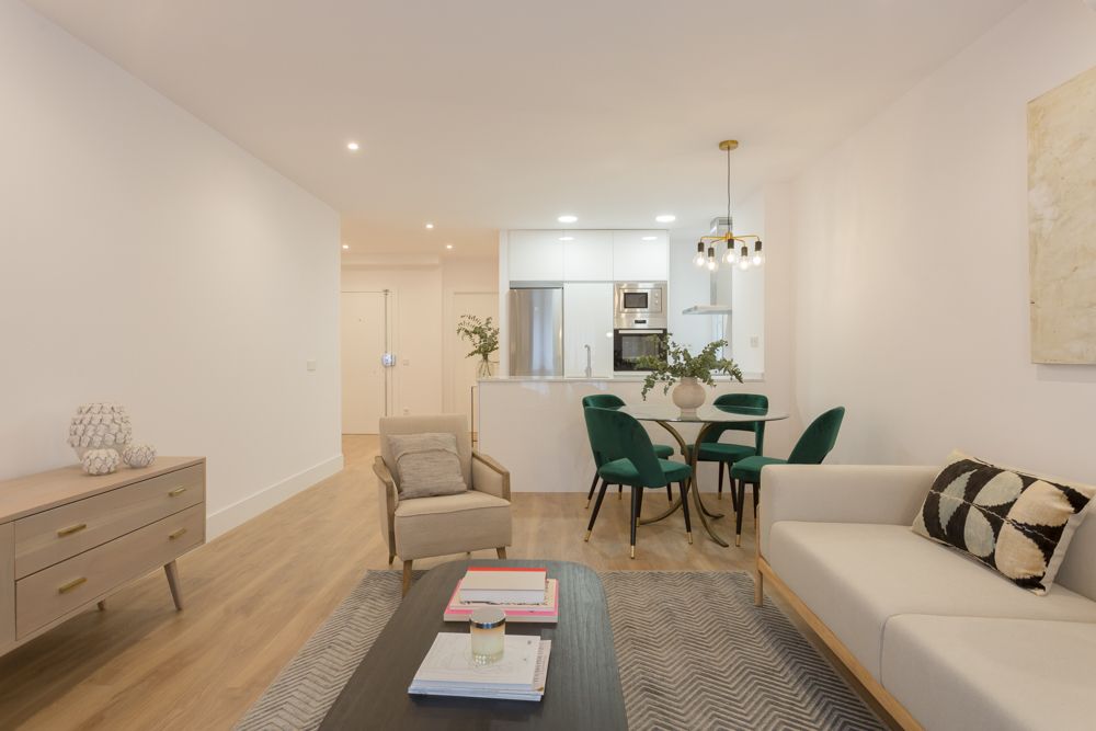 Living room of Flat to rent in Pontevedra Capital   with Air Conditioner, Furnished and Pets allowed