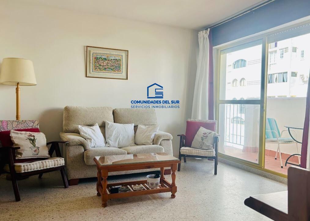 Living room of Flat for sale in El Puerto de Santa María  with Terrace, Storage room and Community pool