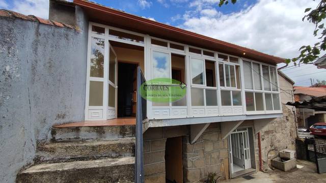 Casa-chalet en Venta en Sarreaus