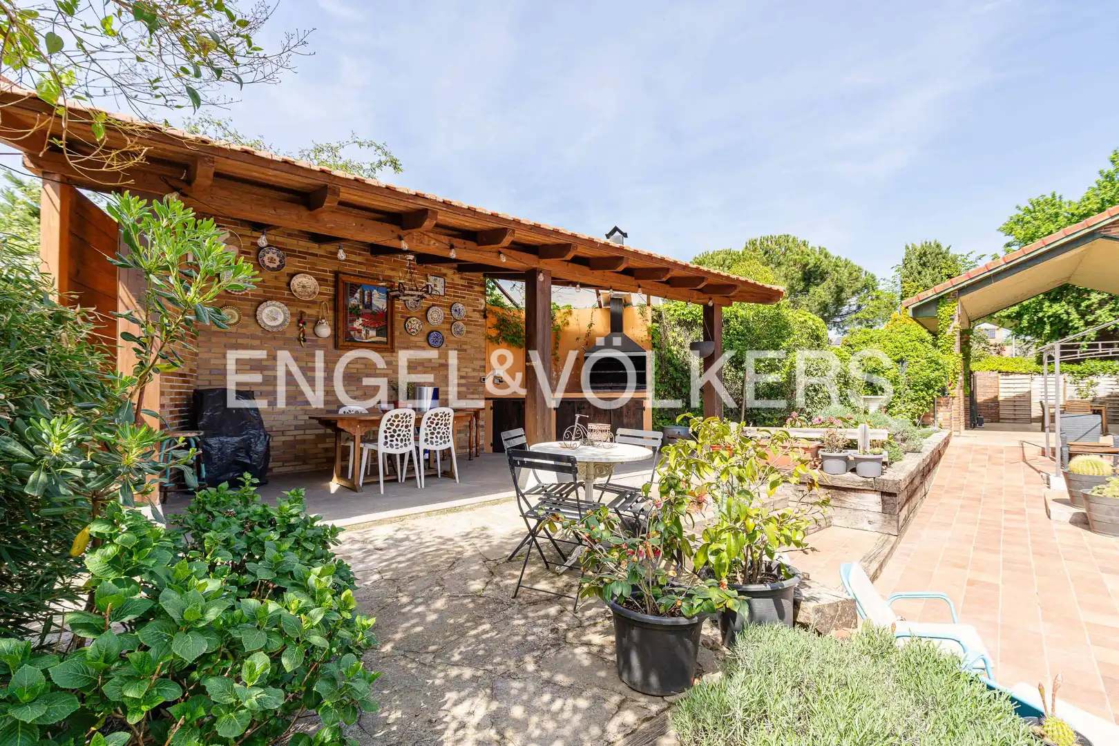 Terrassa de Casa o xalet en venda en Galapagar amb Aire condicionat, Calefacció i Jardí privat