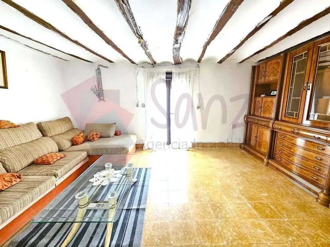 Living room of Houses for sale in Nalda, La Rioja
