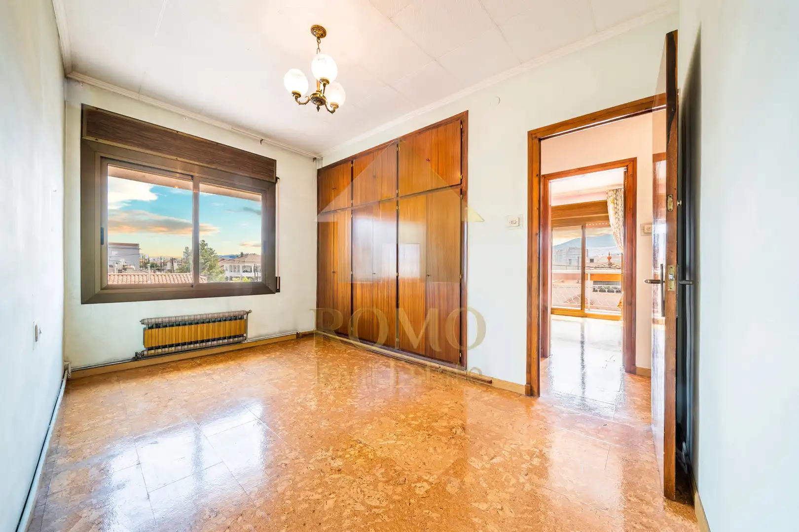 Habitación de Casa o chalet en venta en Santa Perpètua de Mogoda con Aire acondicionado, Calefacción y Jardín privado