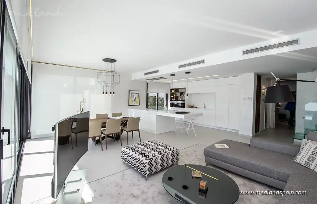 Detached house with pool for sale in Orihuela Costa, imagen 9