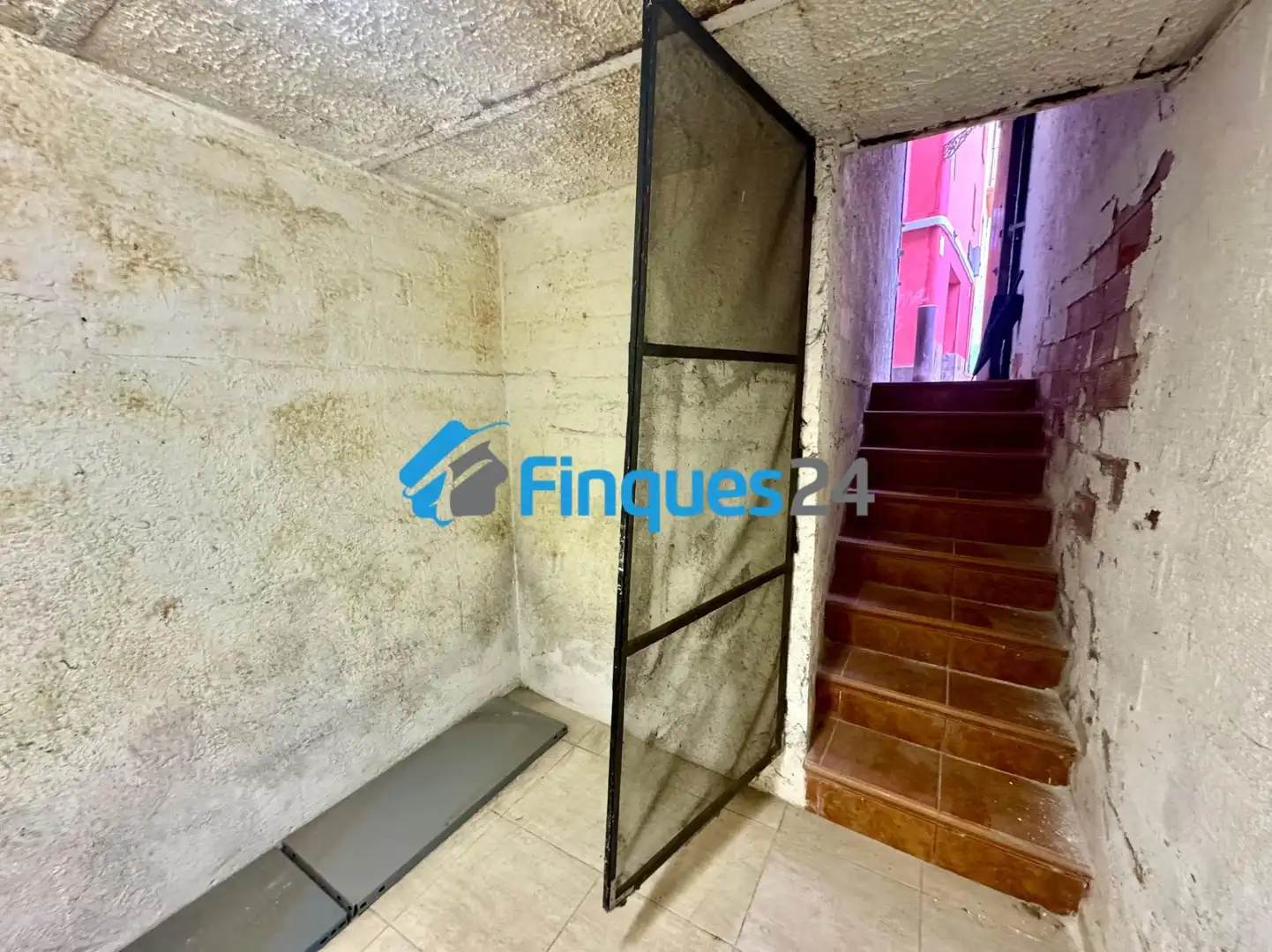 Commercial properties for rent in Berga