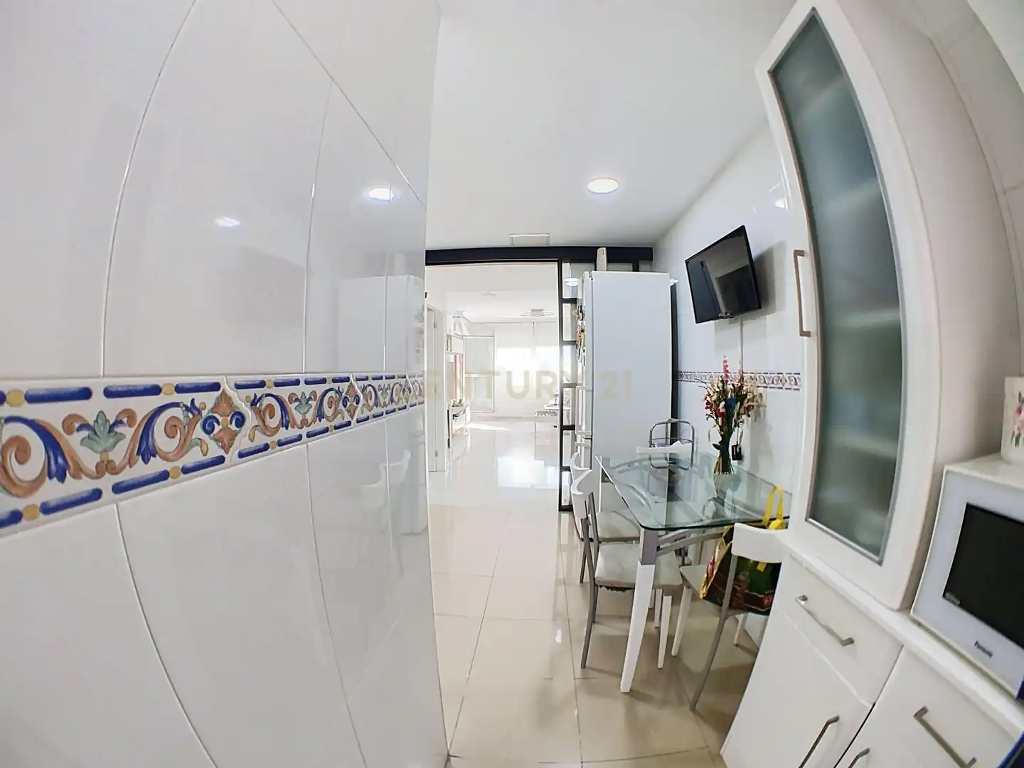 Apartament amb piscina en venda a Avenida Imperio Argentina, Málaga, Spain 7, imagen 17