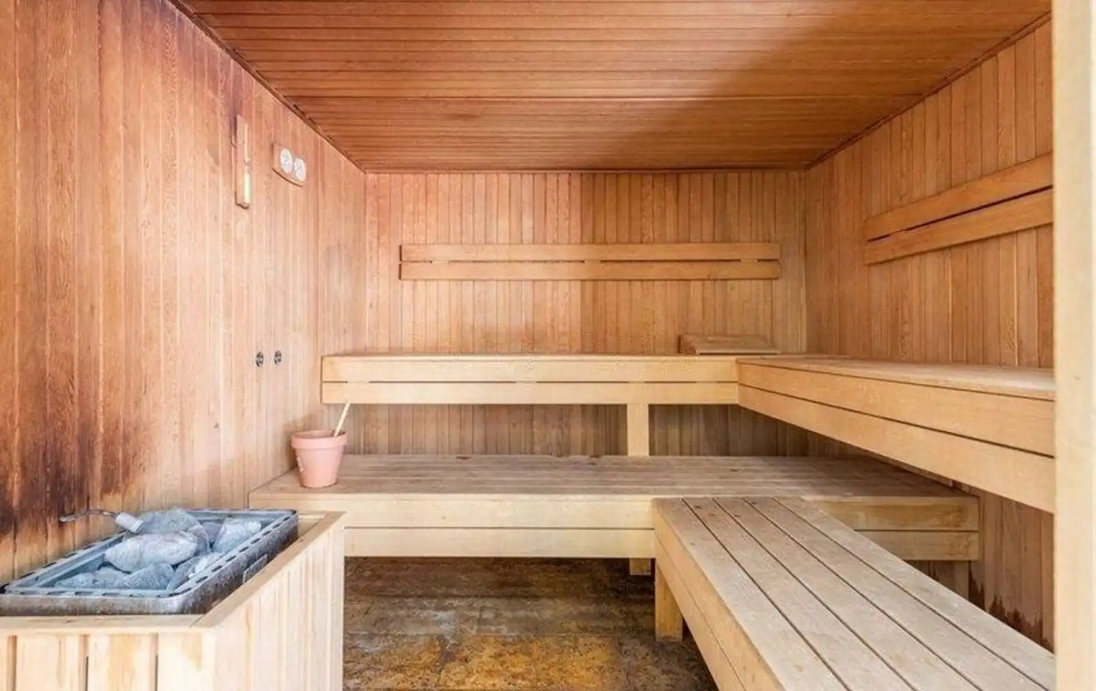 Apartamento con piscina en venta en Estepona Pueblo, imagen 25