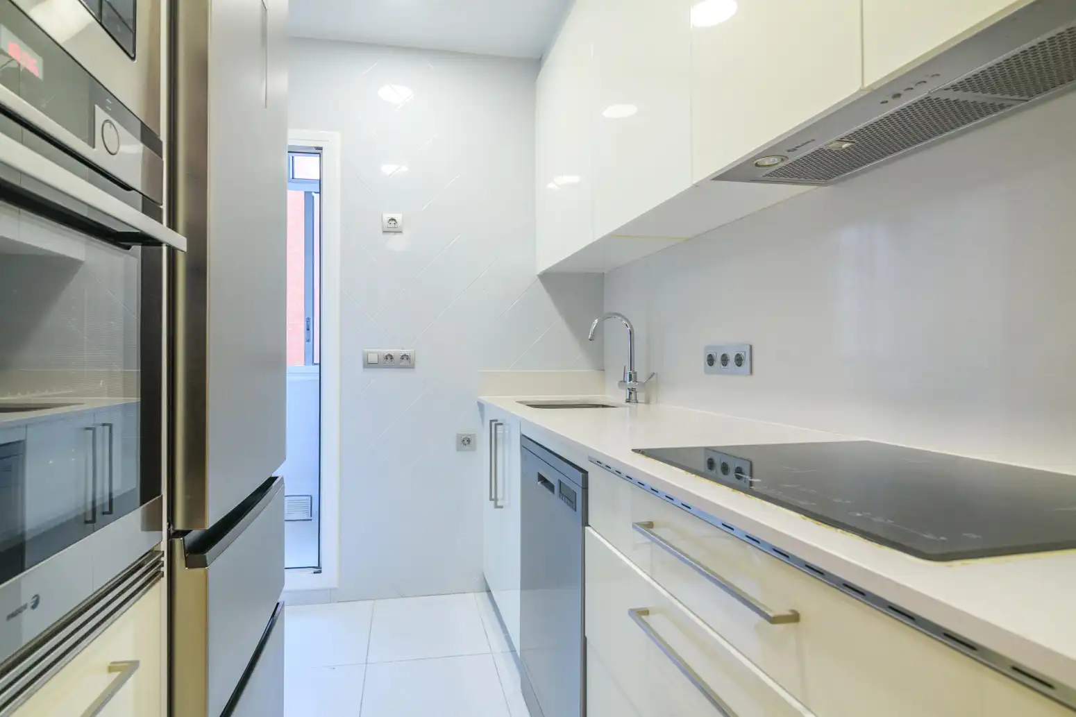 Kitchen of Flat for sale in La Roureda