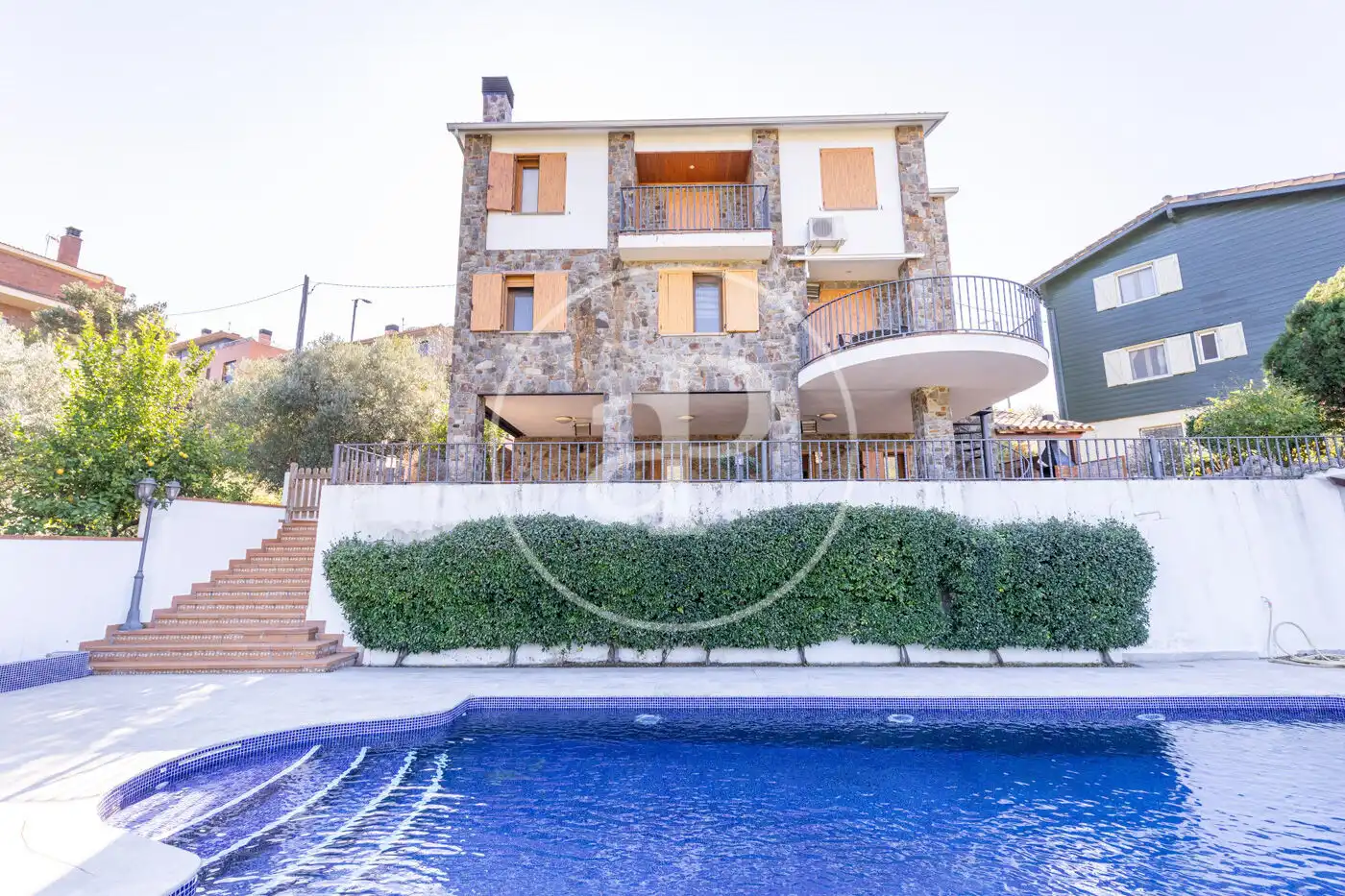 Piscina de Casa o xalet en venda en Castellar del Vallès amb Aire condicionat, Calefacció i Jardí privat