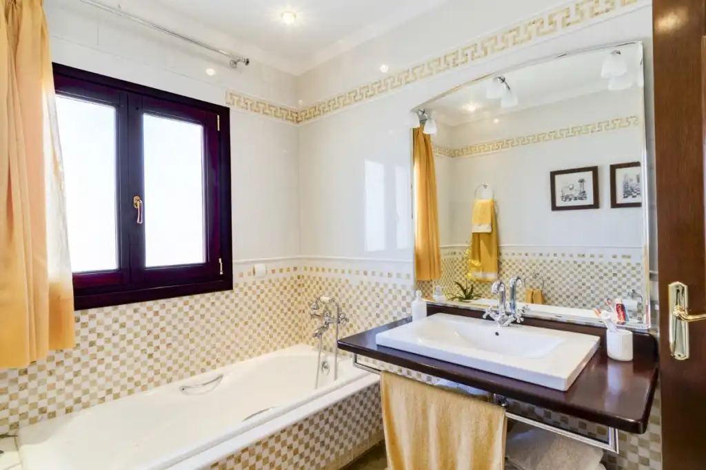 Baño de Casa o chalet en venta en Alhaurín El Grande con Aire acondicionado, Calefacción y Jardín privado